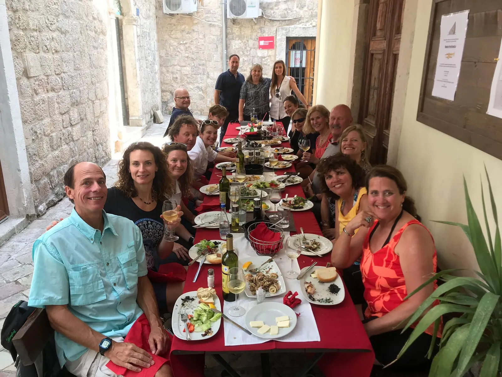Fresh Seafood &amp; Local Specialties at Restaurant Cesarica